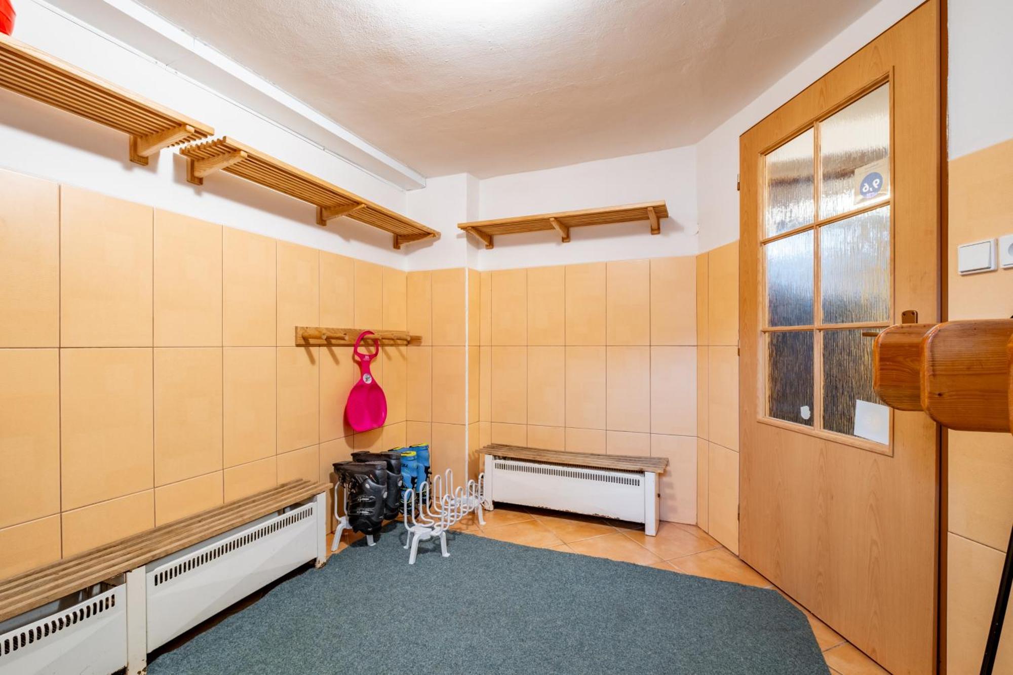 Apartmany Iwona Рокитнице над Ийзероу Екстериор снимка